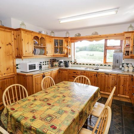 An Maide Ban Villa Cootehill Eksteriør billede